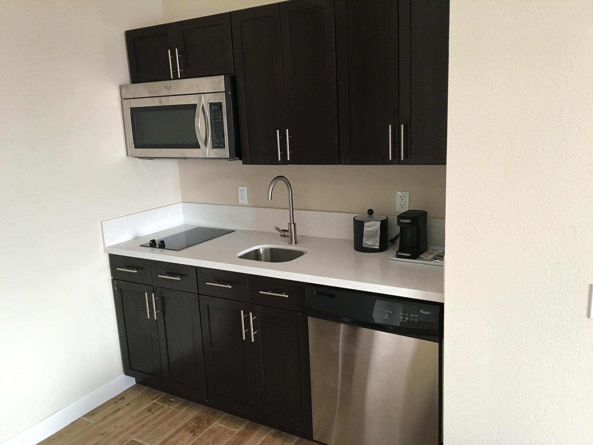 Hampton Inn Mcpherson Екстер'єр фото