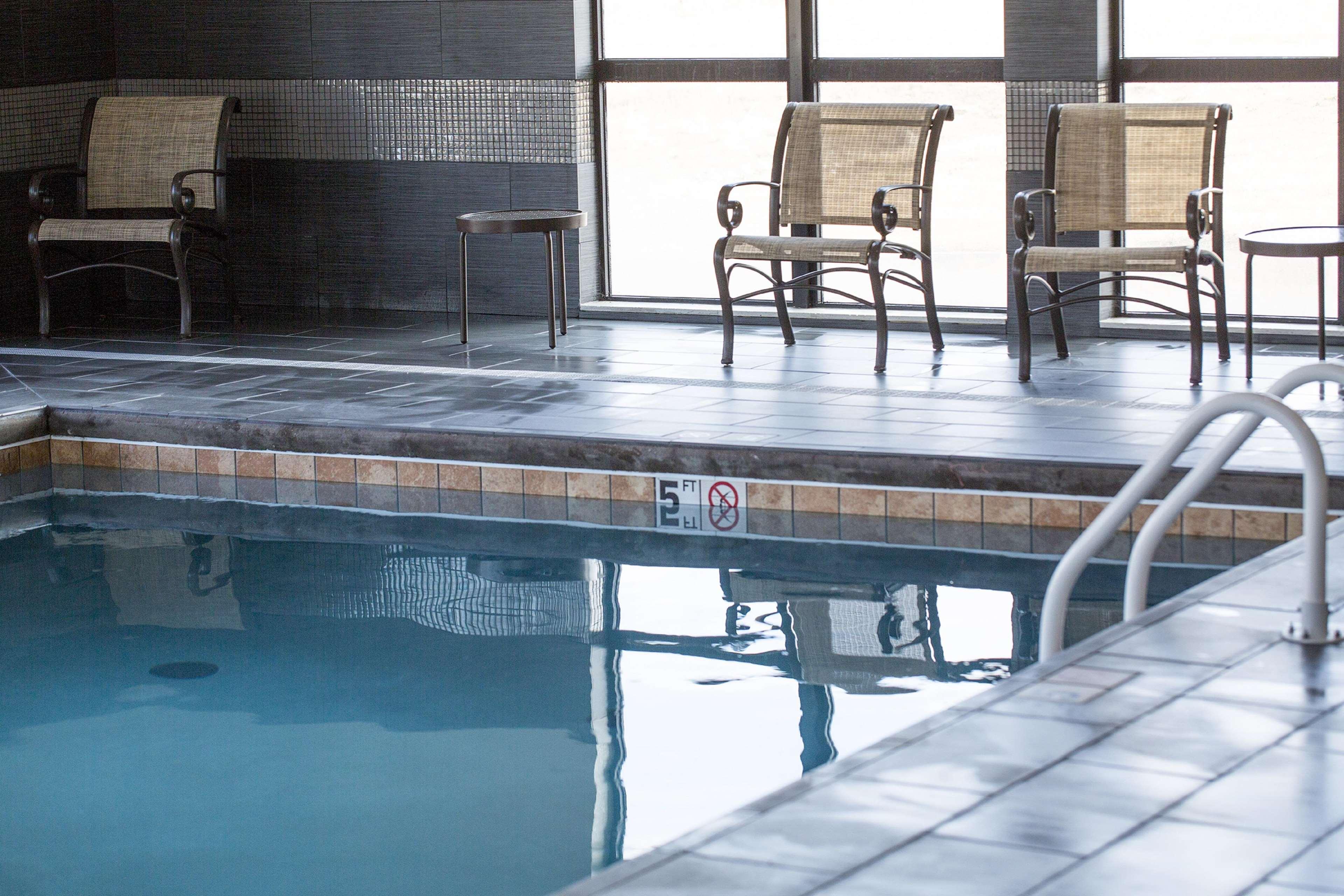 Hampton Inn Mcpherson Екстер'єр фото
