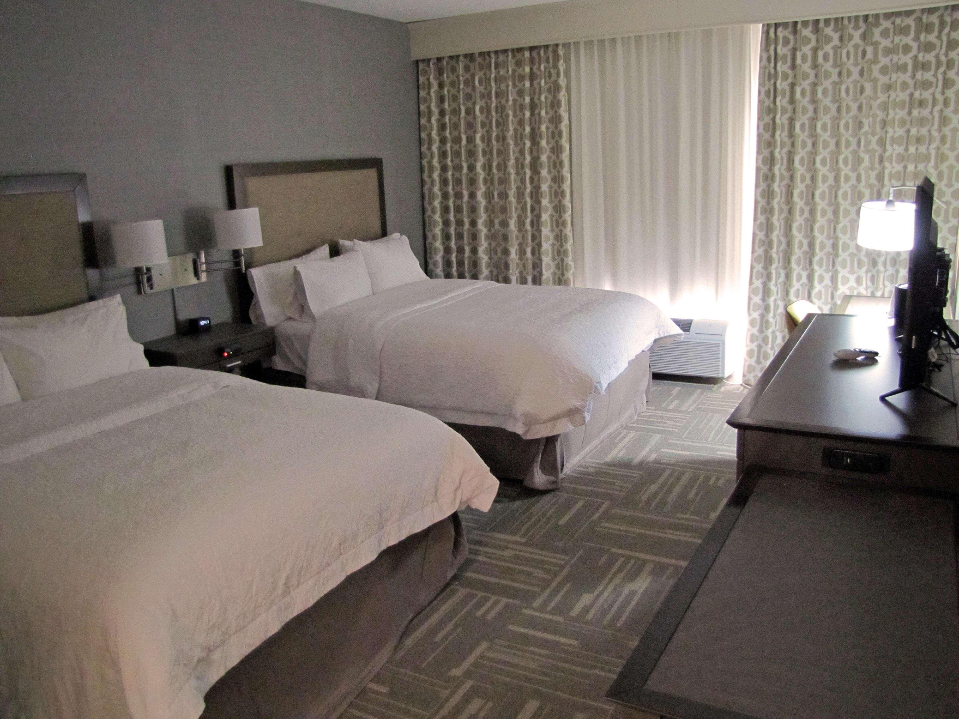 Hampton Inn Mcpherson Екстер'єр фото